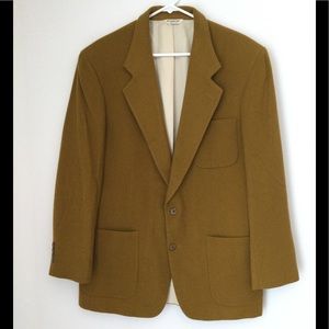 Peterborough Row Bloomingdale’s 100% camel hair sport coat/jacket